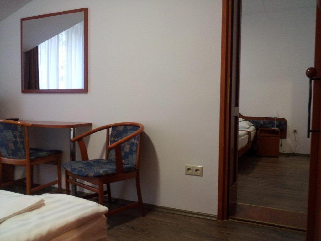 Fenyves Hotel Bekescsaba Exteriér fotografie